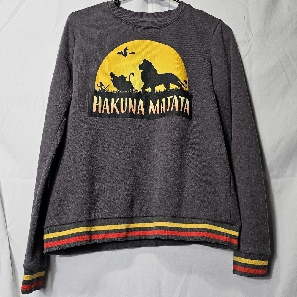 Vintage Walt Disney Lion King Hakuna Matata Gray long sleeve sweater Small